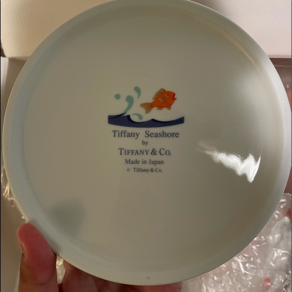 π Tiffany Seashore China Set - Picture 8 of 11
